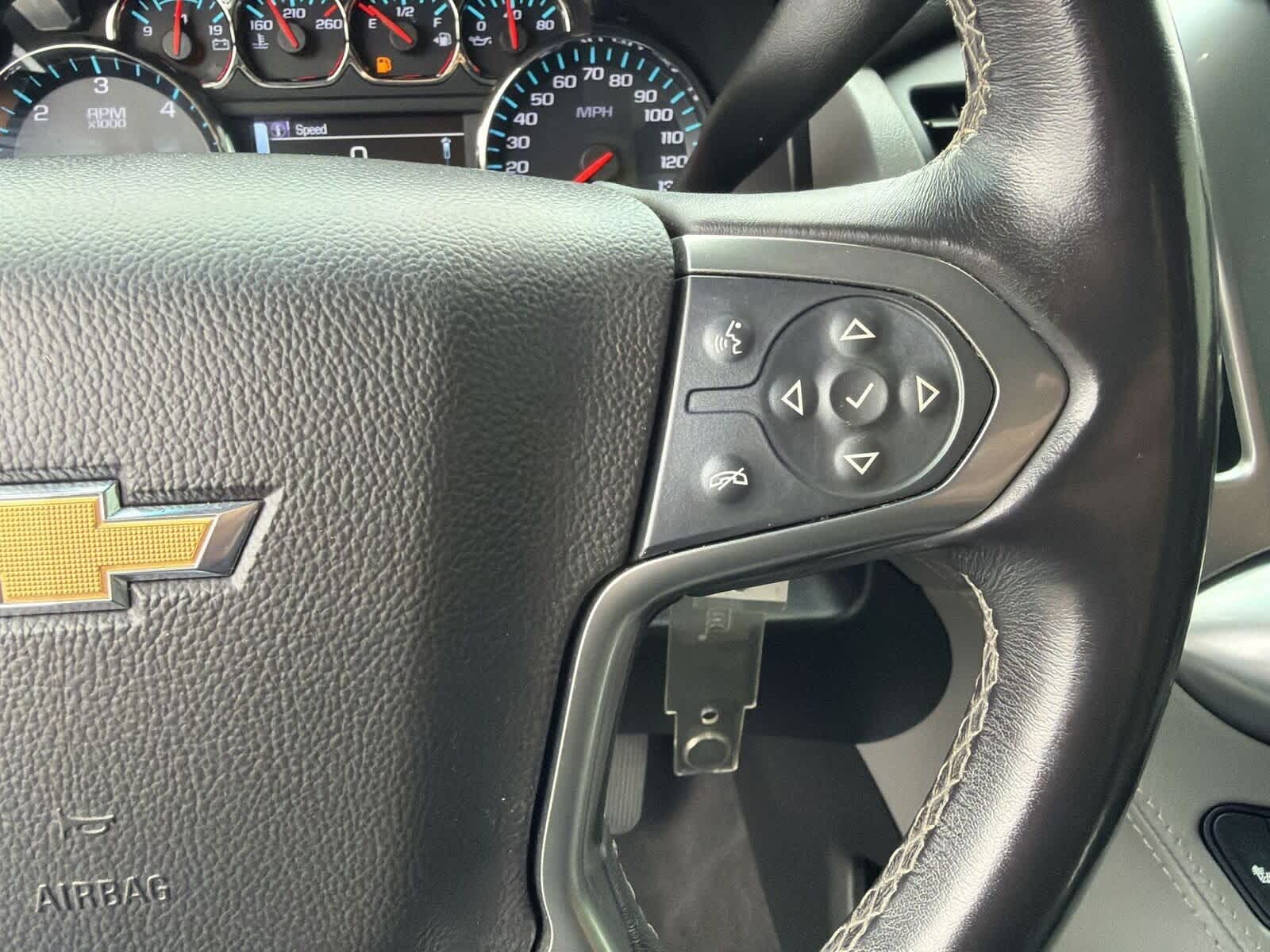 Thumbnail: 2020 Chevrolet Tahoe - 29