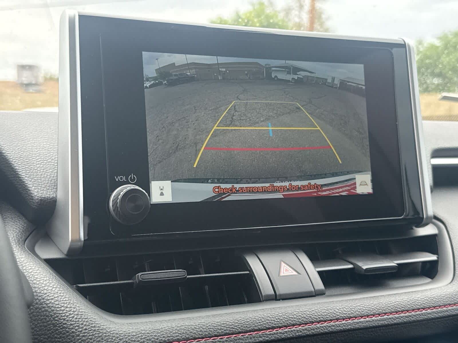 Thumbnail: 2025 Toyota RAV4 - 21