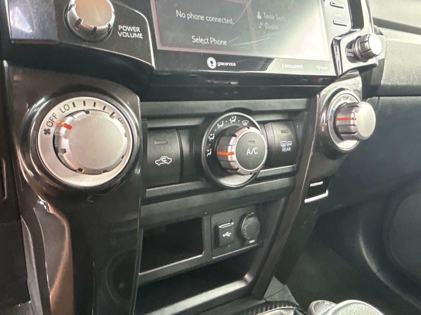 Thumbnail: 2021 Toyota 4Runner - 27