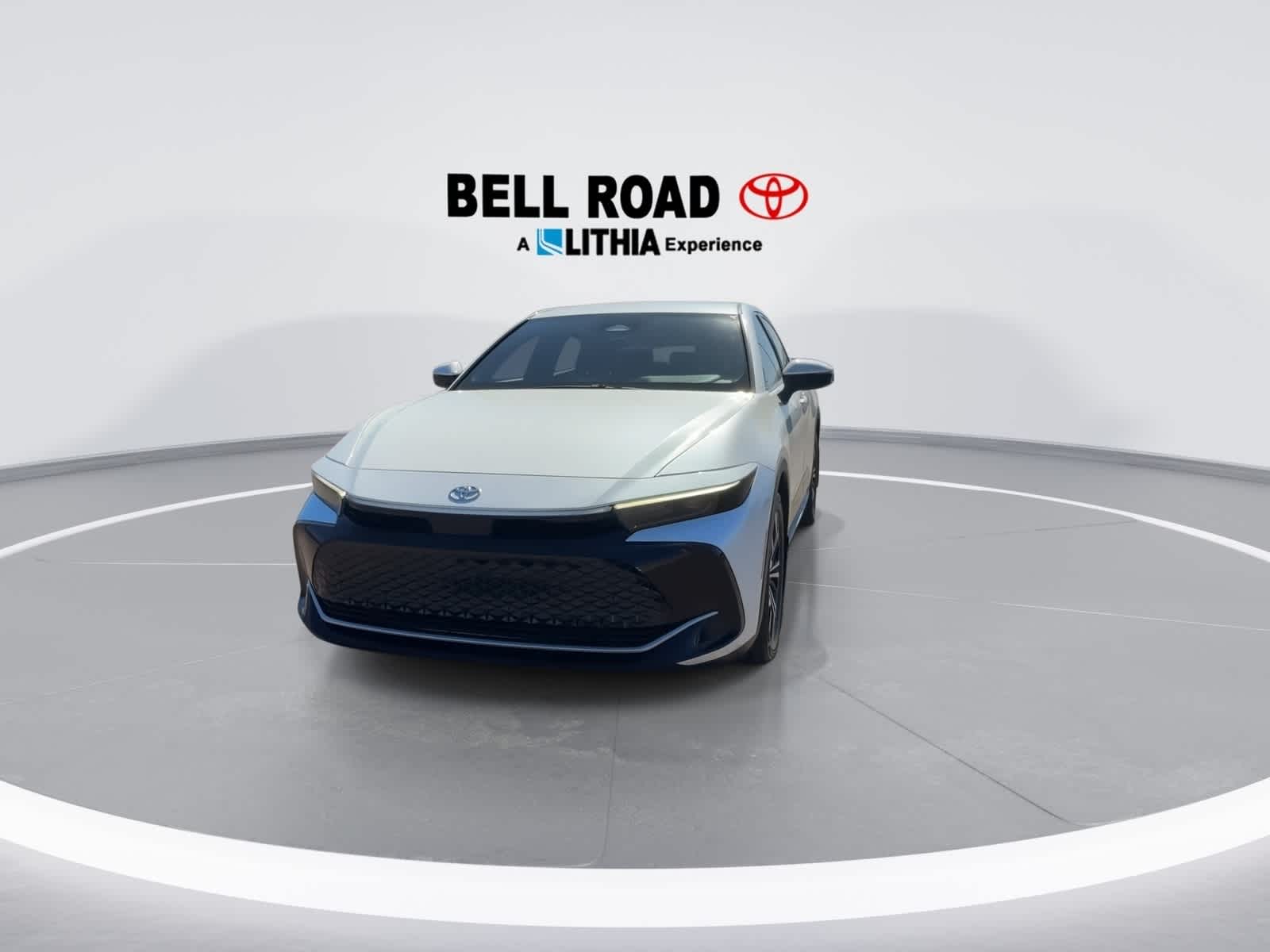 Thumbnail: 2023 Toyota Crown - 3