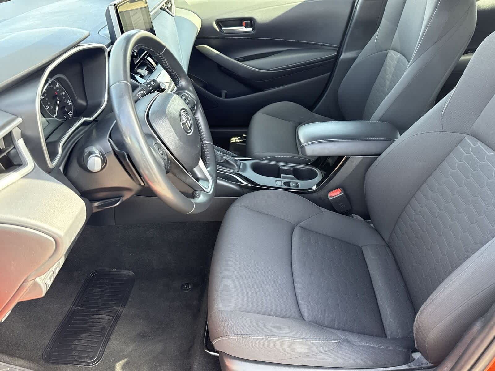 Thumbnail: 2023 Toyota Corolla - 17