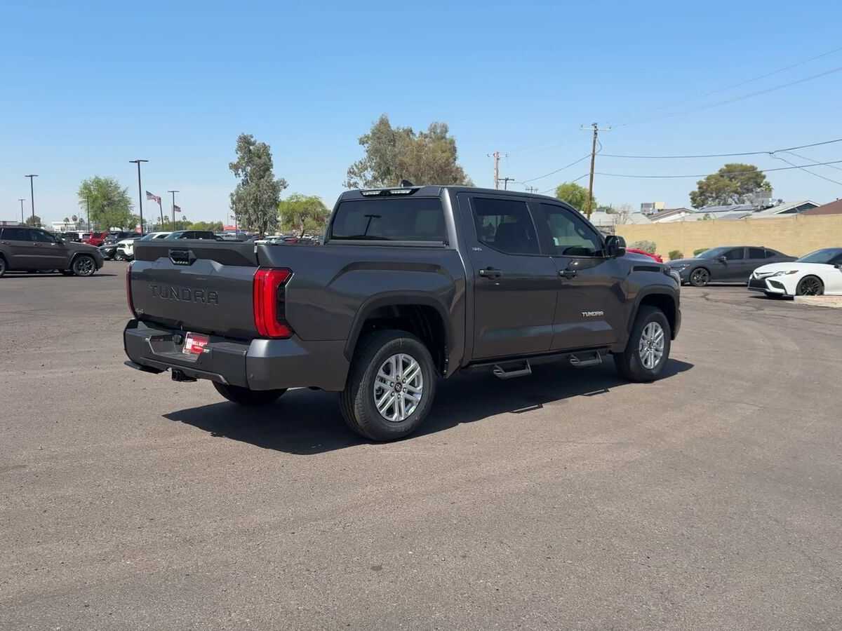 Thumbnail: 2025 Toyota Tundra - 9