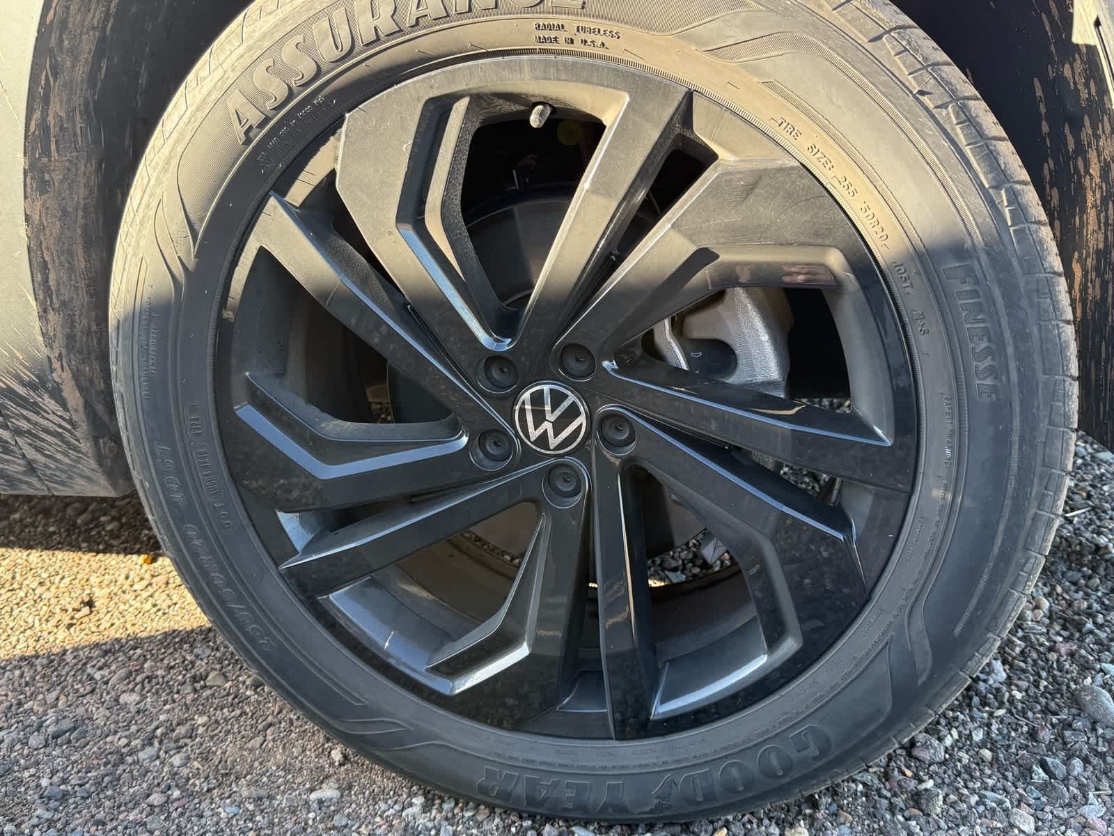 2023 Volkswagen Atlas SE 6