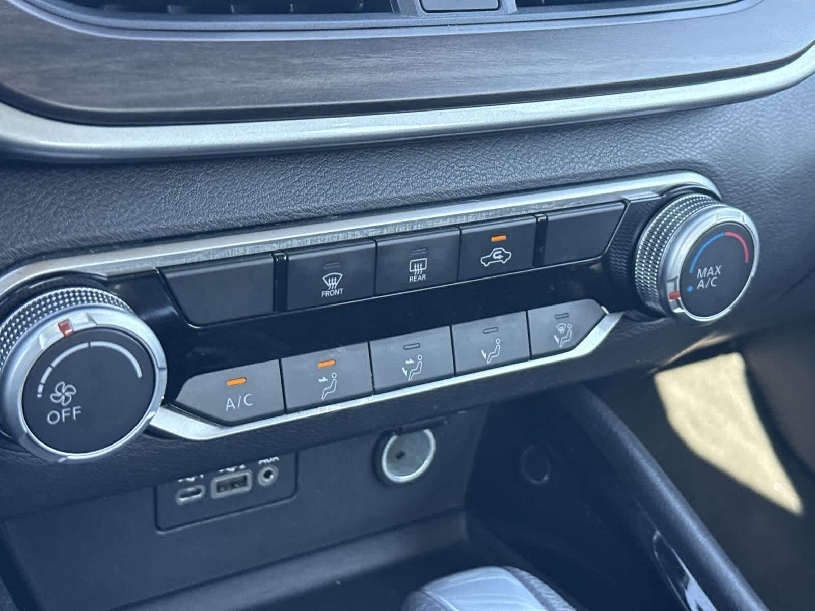 Thumbnail: 2024 Nissan Altima - 24