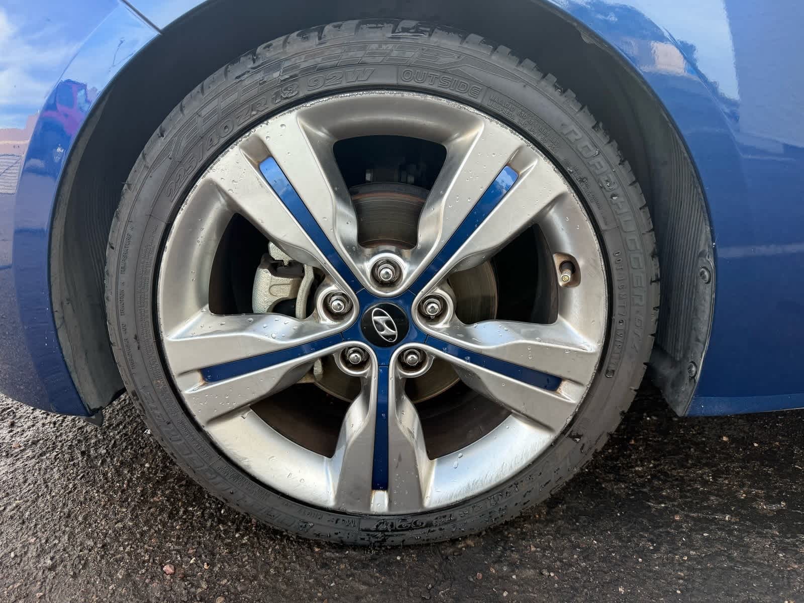 Thumbnail: 2017 Hyundai Veloster - 6