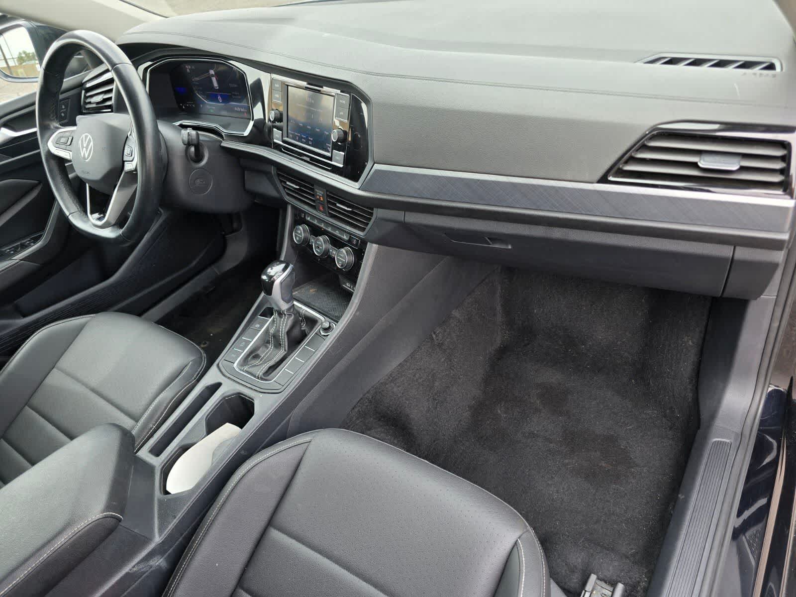 Thumbnail: 2024 Volkswagen Jetta - 11