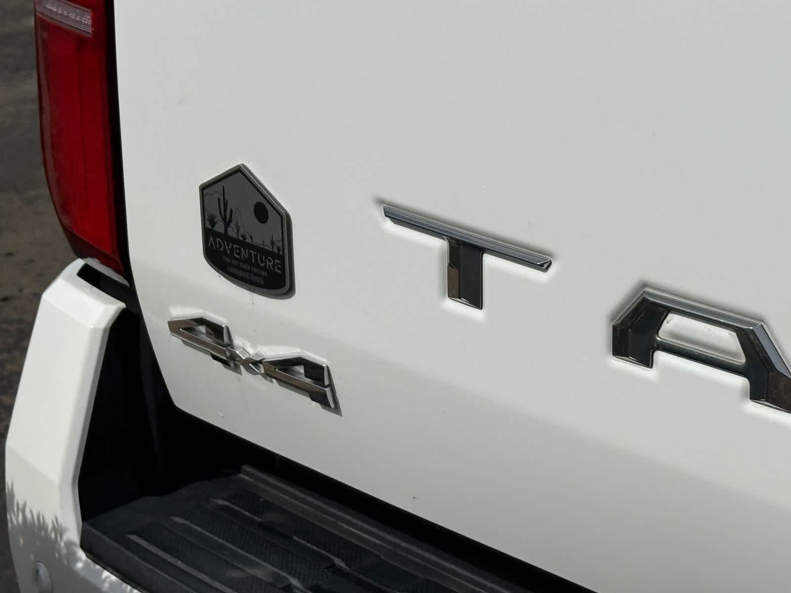 Thumbnail: 2024 Toyota Tacoma - 12