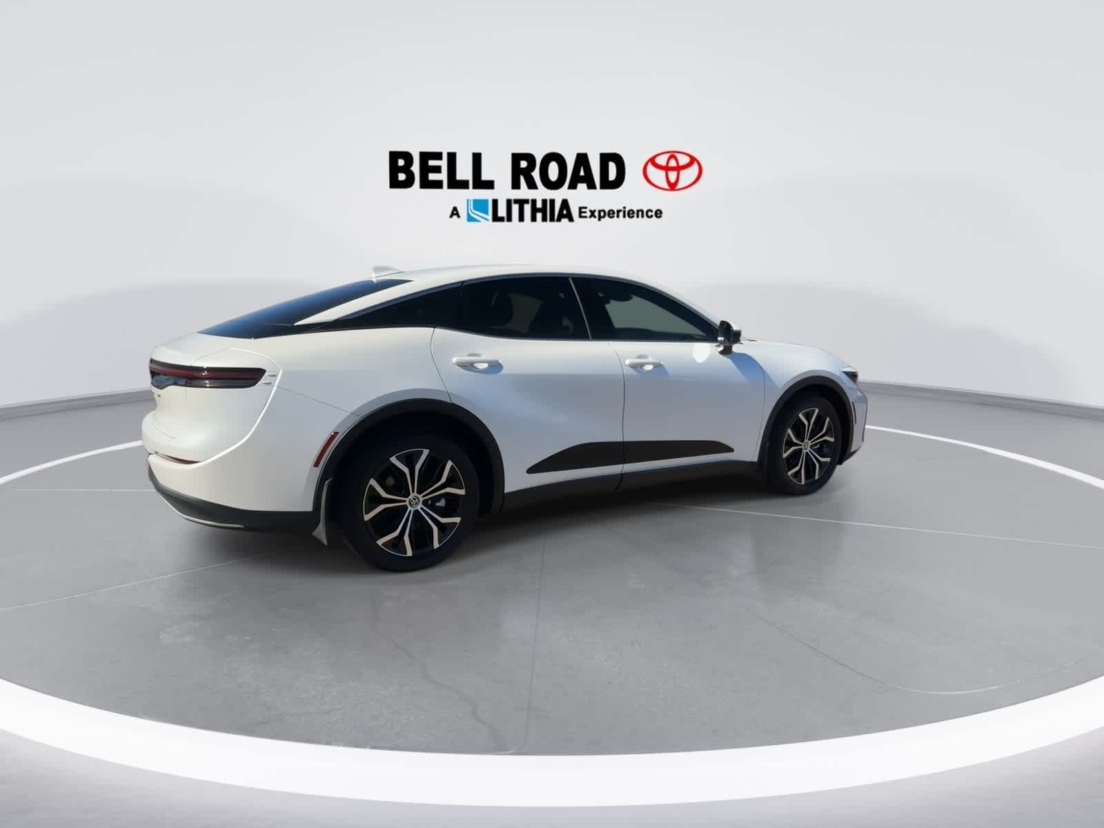 Thumbnail: 2023 Toyota Crown - 8