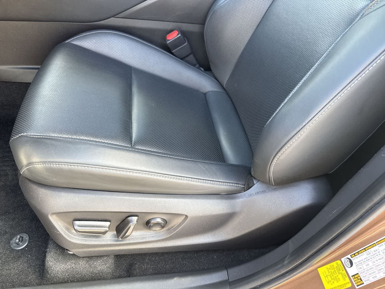 Thumbnail: 2025 Toyota Crown Signia - 19