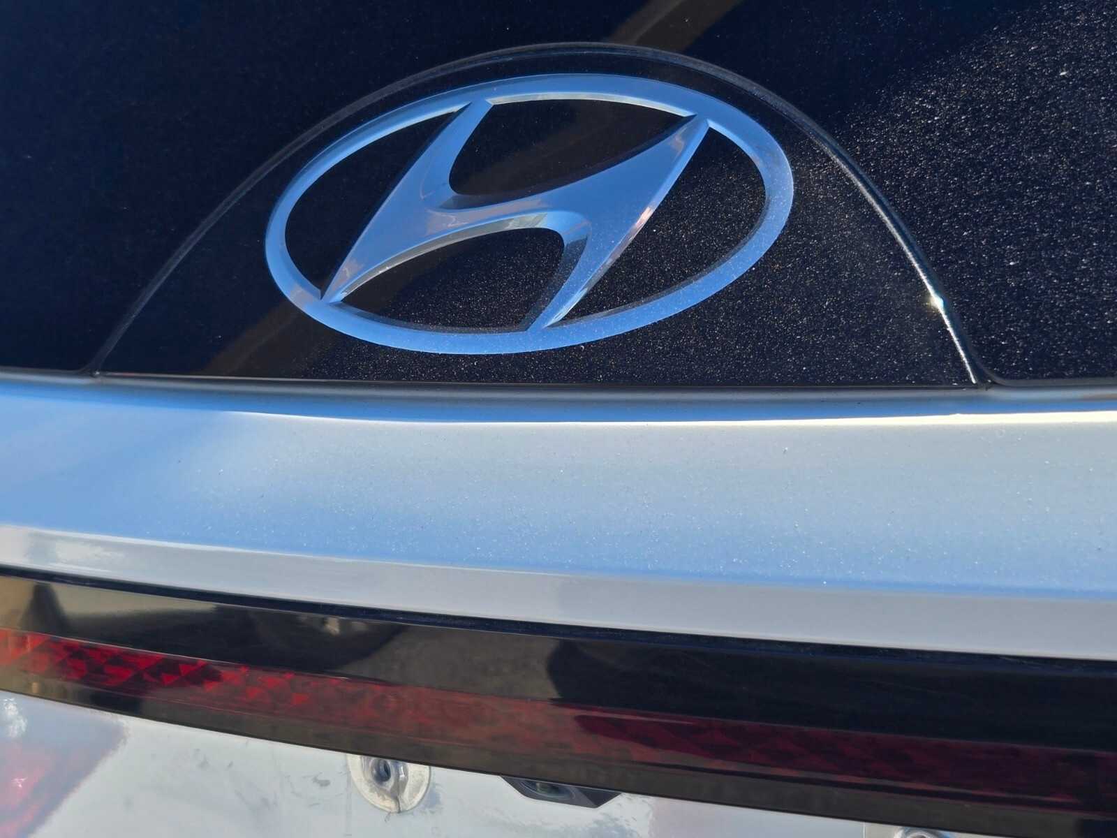 Thumbnail: 2024 Hyundai Tucson - 10