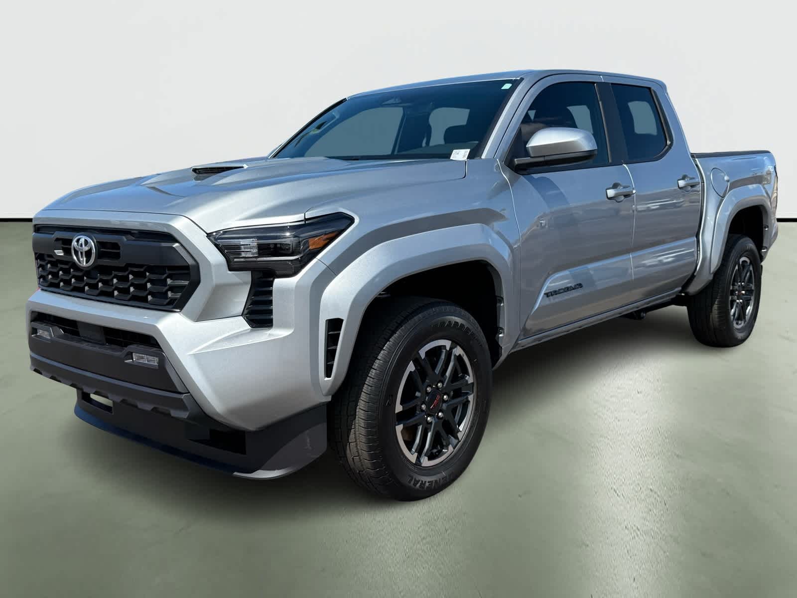 2025 Toyota Tacoma TRD Sport 2