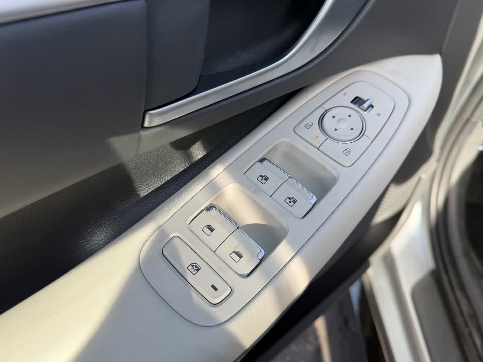 Thumbnail: 2025 Hyundai Sonata - 16