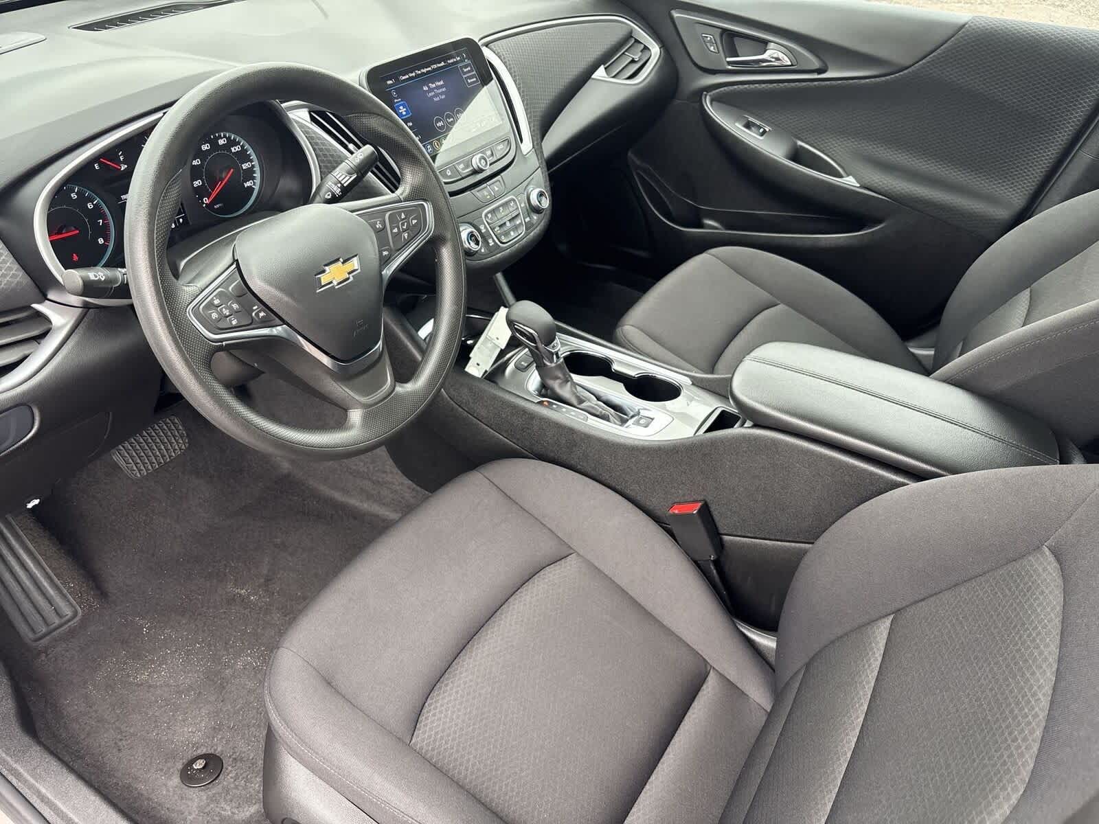 Thumbnail: 2025 Chevrolet Malibu - 21