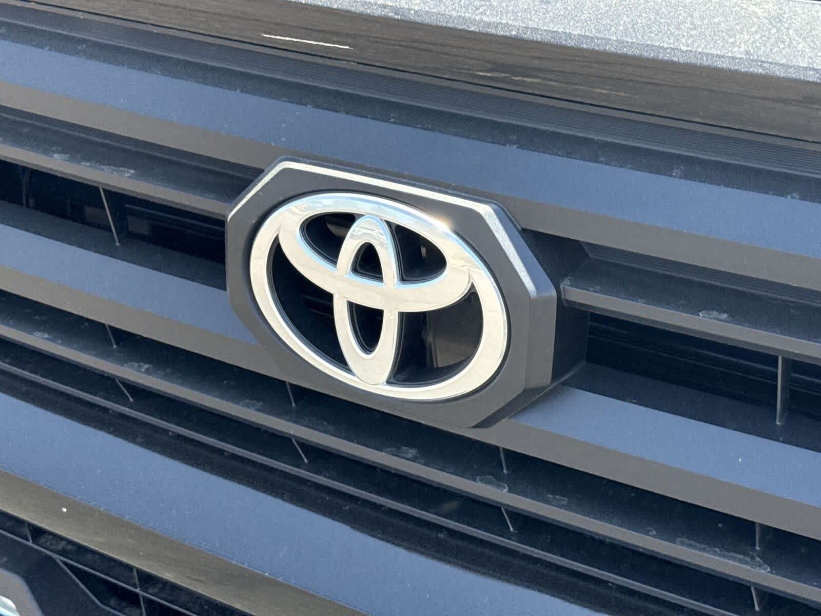 Thumbnail: 2025 Toyota Tacoma - 32