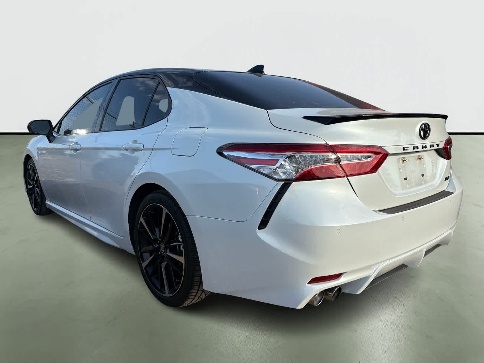 Thumbnail: 2020 Toyota Camry - 3