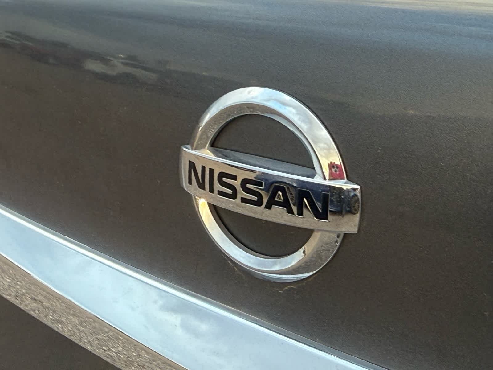 Thumbnail: 2016 Nissan Sentra - 14