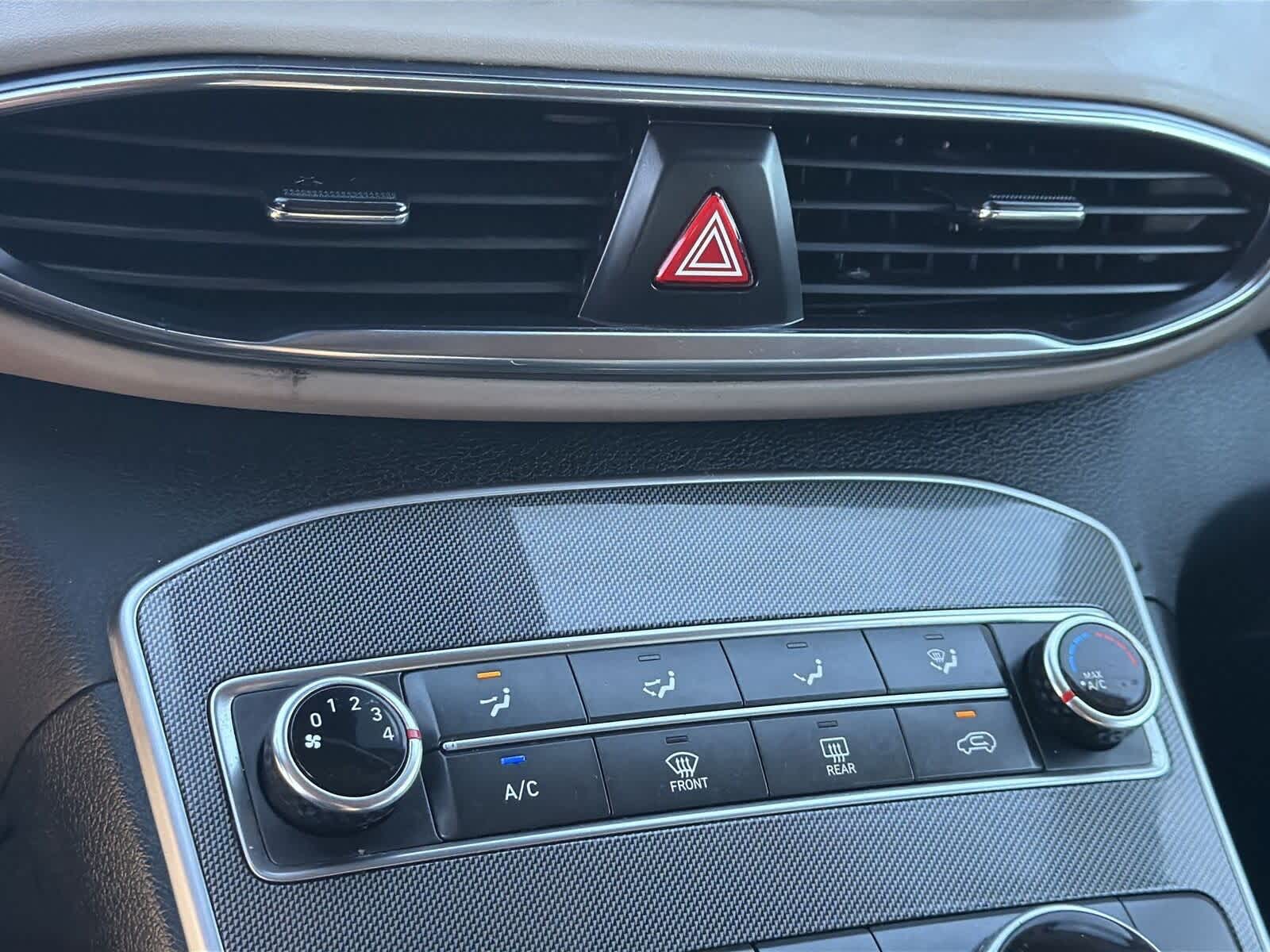 Thumbnail: 2023 Hyundai Santa Fe - 15