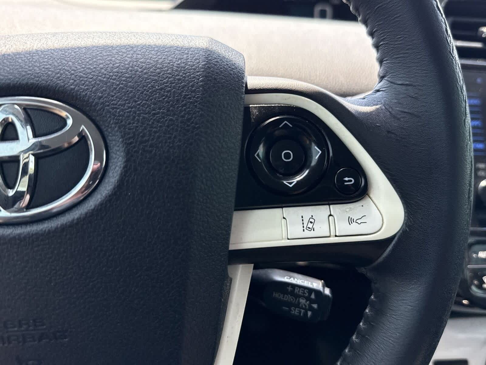 Thumbnail: 2017 Toyota Prius - 29