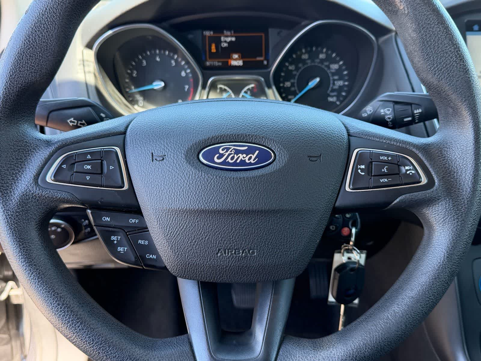 Thumbnail: 2017 Ford Focus - 17