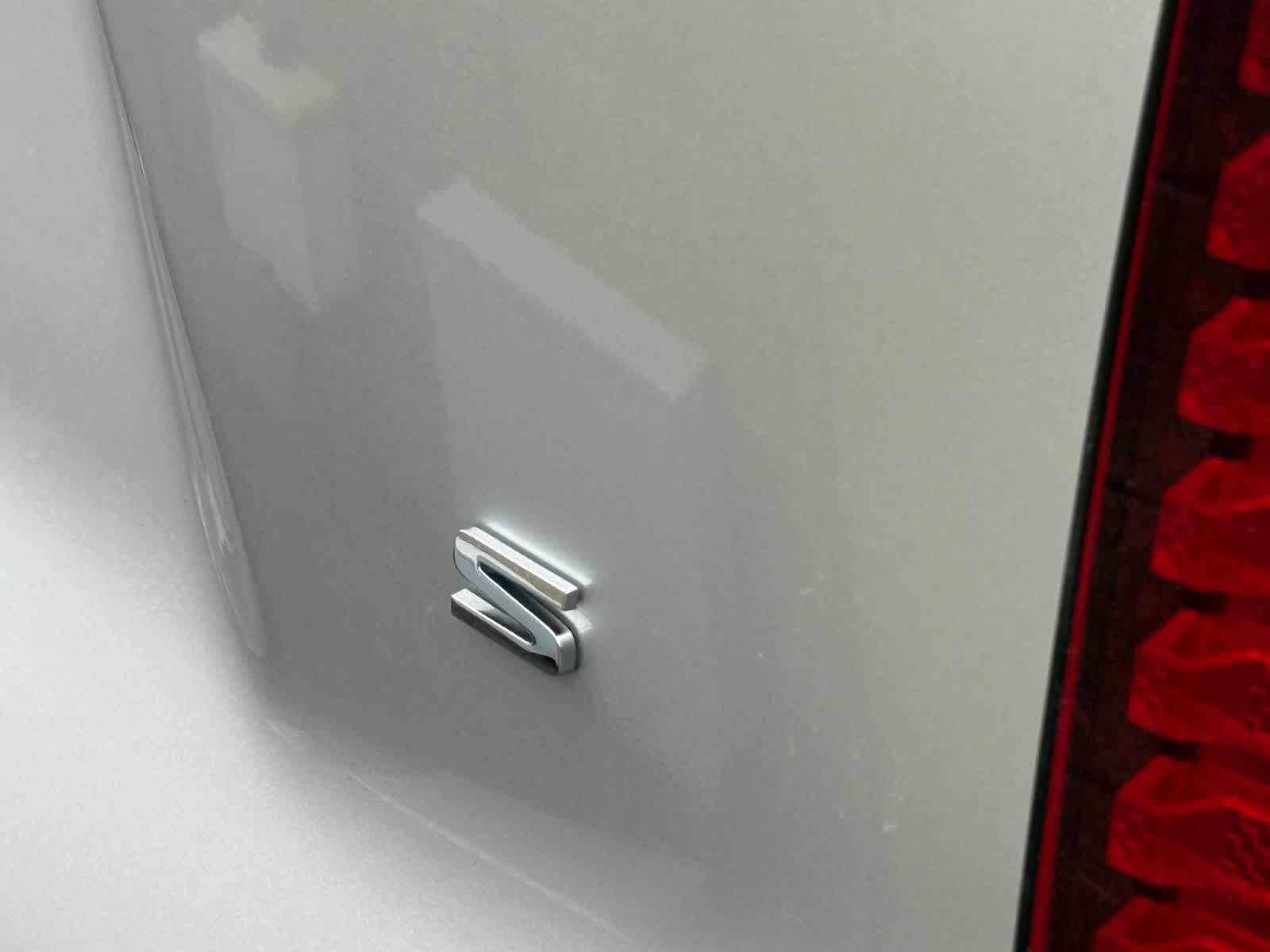 Thumbnail: 2021 Kia Sorento - 11