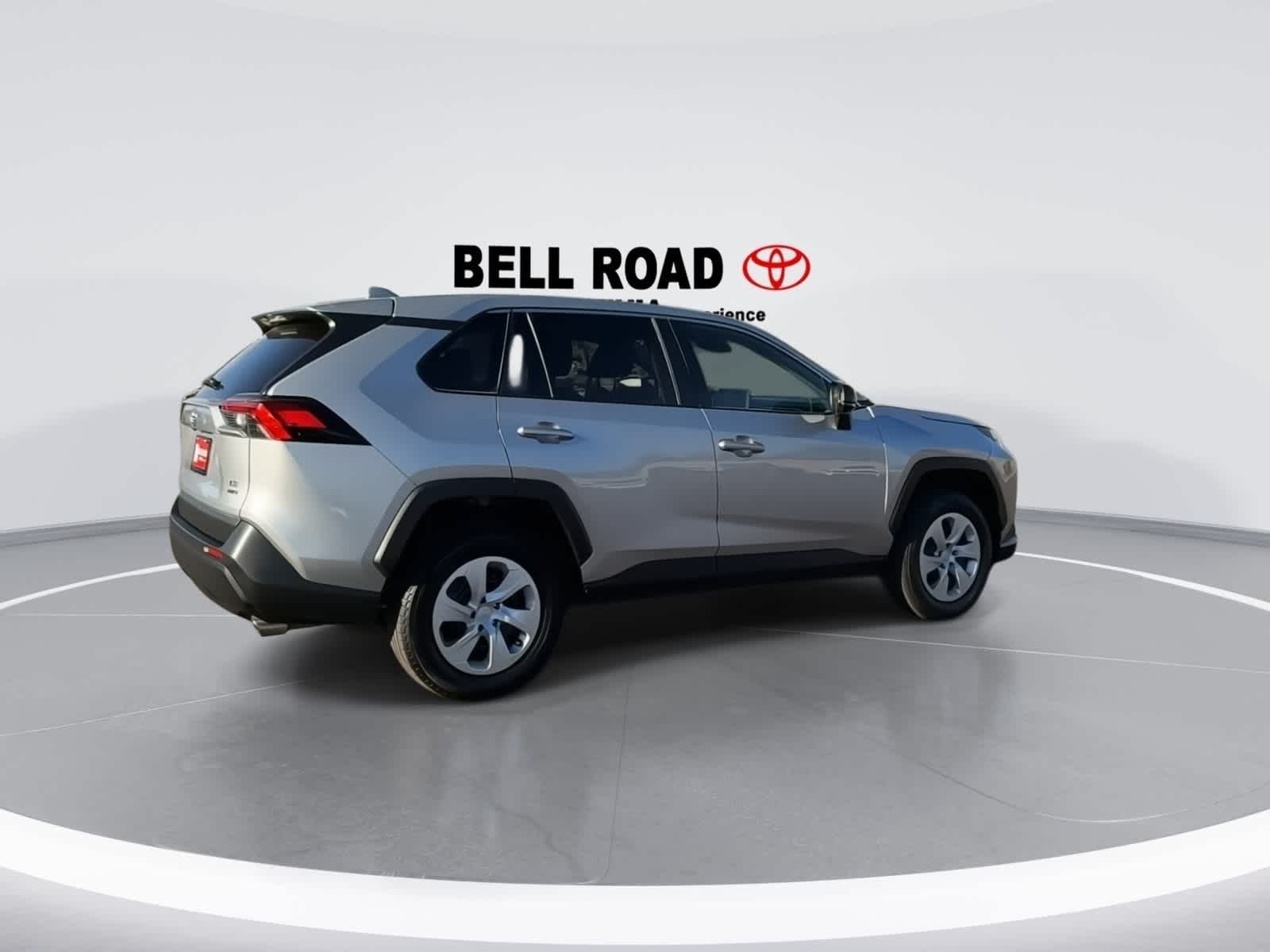 Thumbnail: 2024 Toyota RAV4 - 8