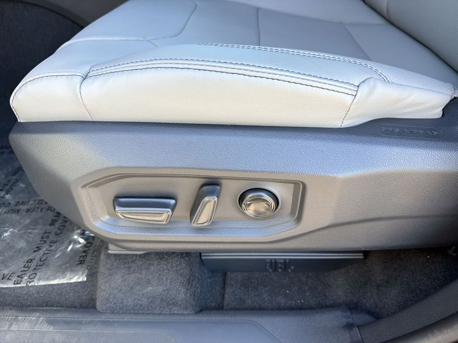 Thumbnail: 2026 Toyota Tundra - 18