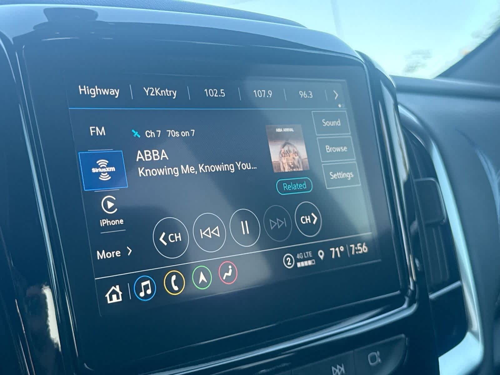 Thumbnail: 2023 Chevrolet Traverse - 19