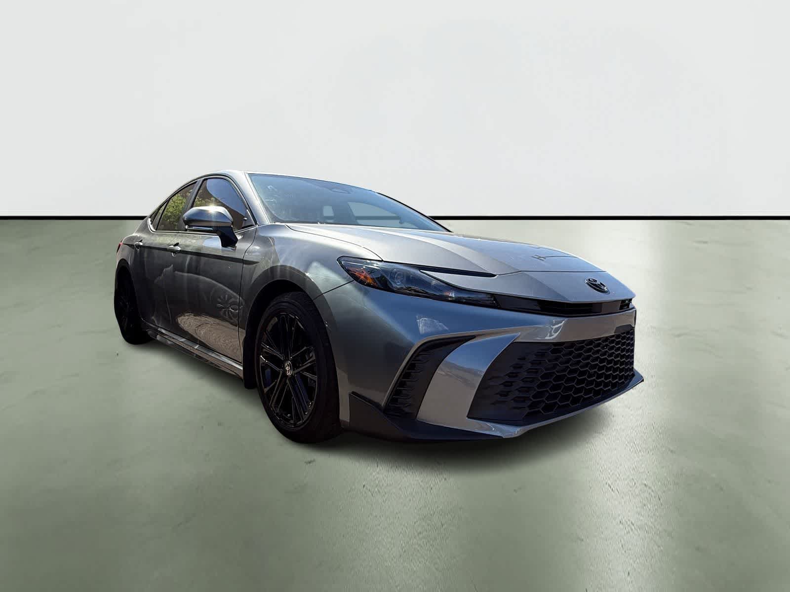 Thumbnail: 2025 Toyota Camry - 5
