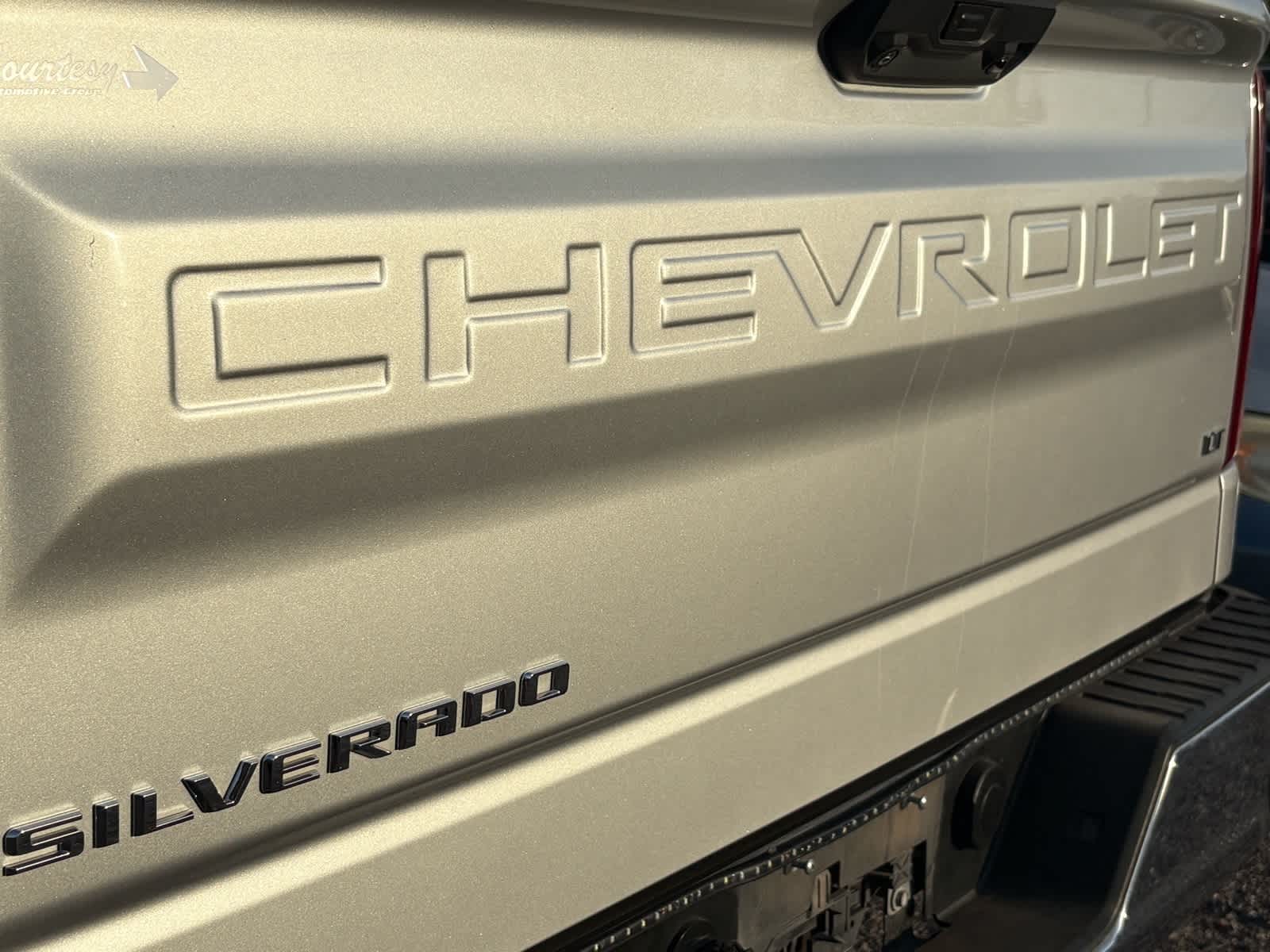 Thumbnail: 2022 Chevrolet Silverado 1500 - 19