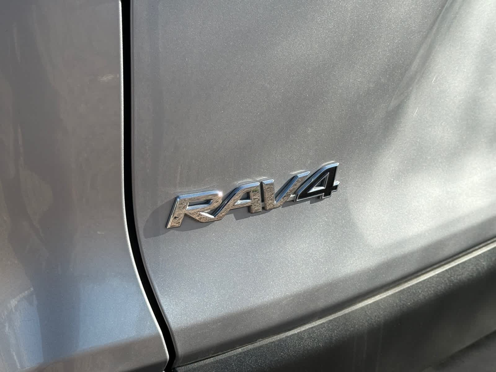 Thumbnail: 2024 Toyota RAV4 - 7