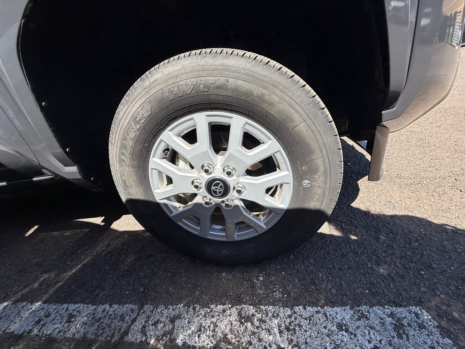 Thumbnail: 2025 Toyota Tacoma - 6