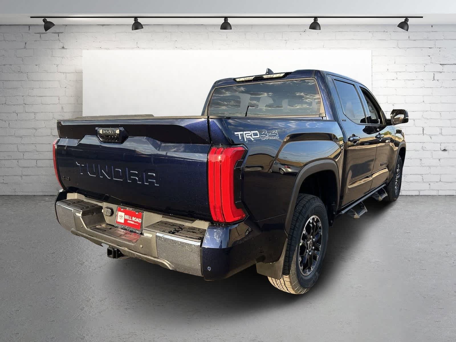 Thumbnail: 2024 Toyota Tundra - 6