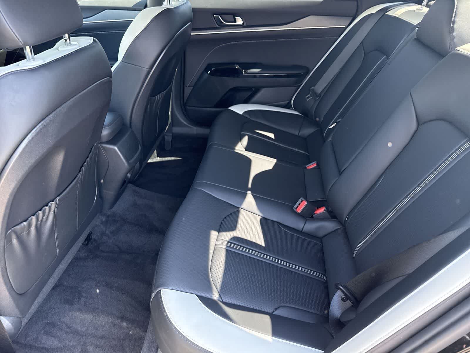 Thumbnail: 2025 Kia K5 - 14