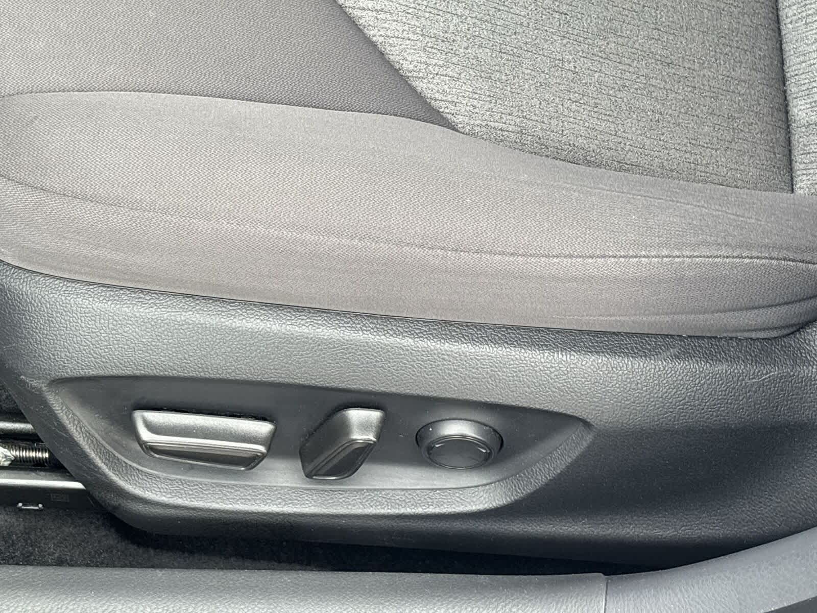 Thumbnail: 2024 Toyota Camry - 23