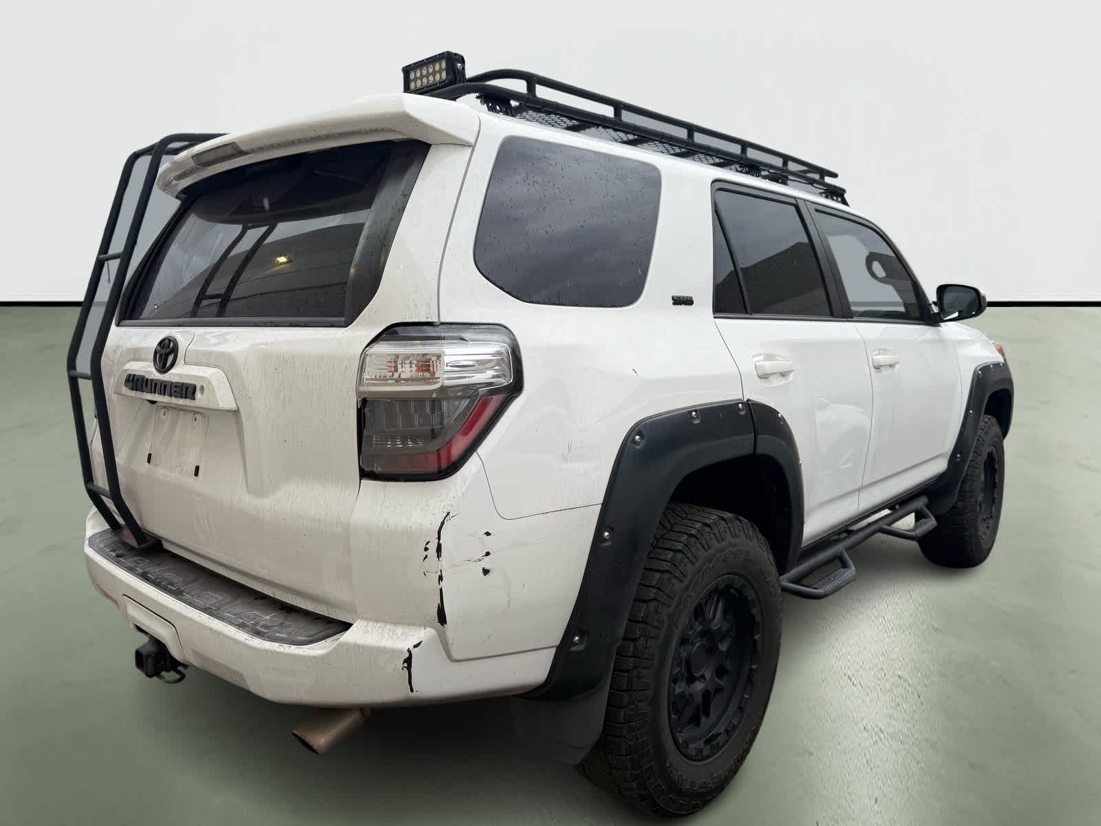 Thumbnail: 2019 Toyota 4Runner - 4