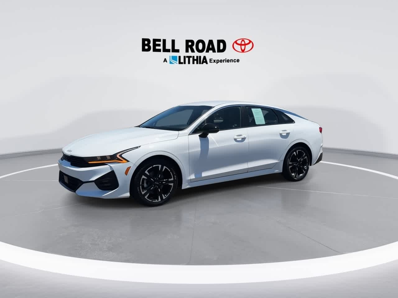 Thumbnail: 2023 Kia K5 - 4