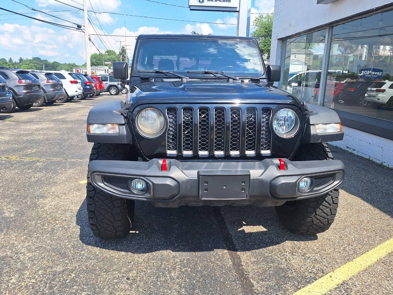2020 Jeep Gladiator Rubicon photo 2