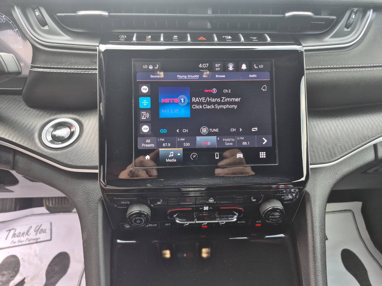 2024 Jeep Grand Cherokee Laredo - Photo 21