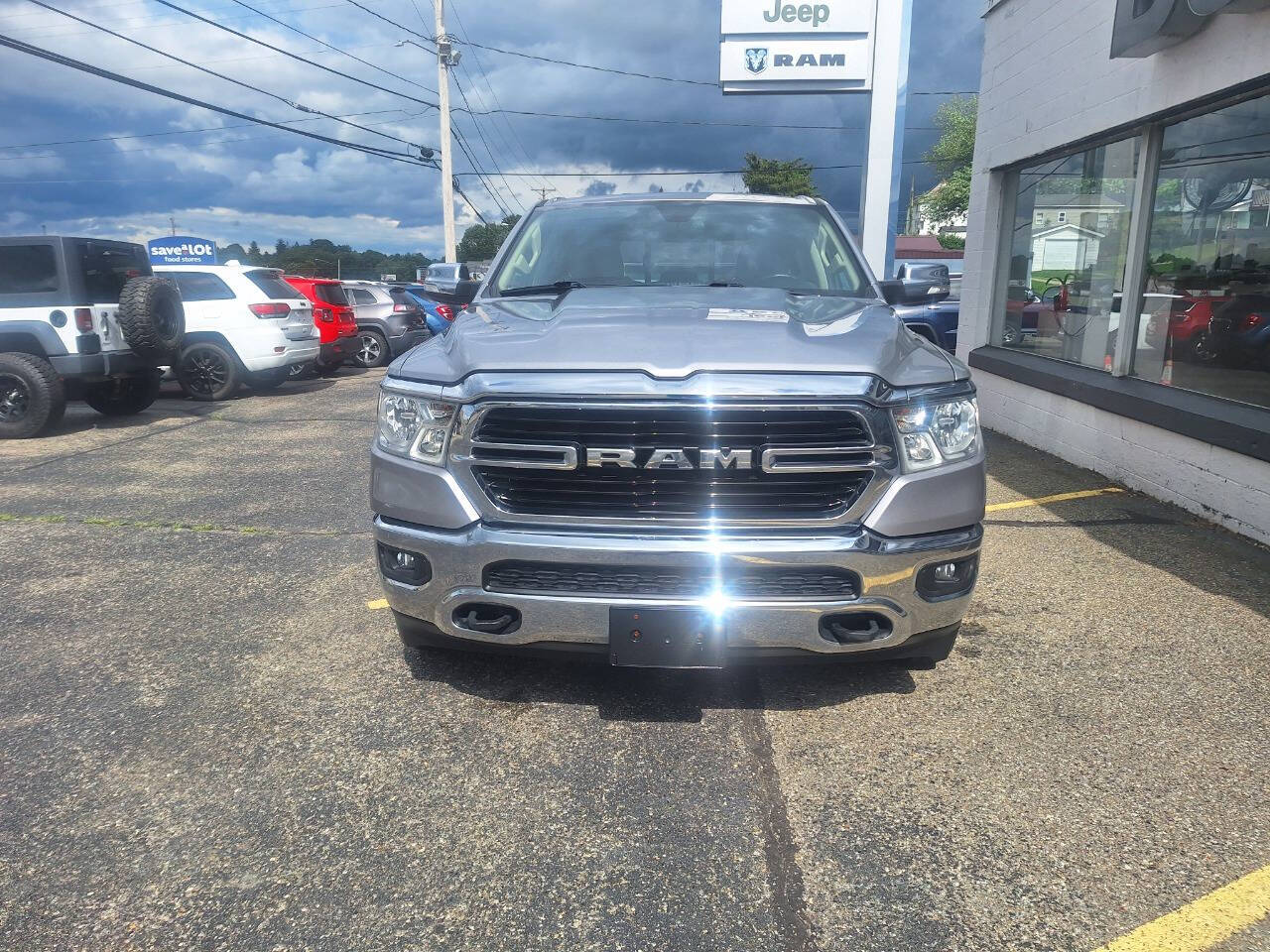 2019 Ram 1500 Big Horn Lone Star photo 3