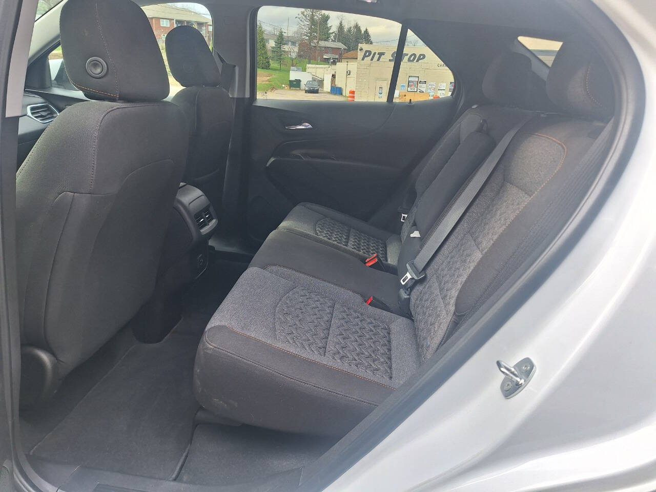 2023 Chevrolet Equinox LT - Photo 21