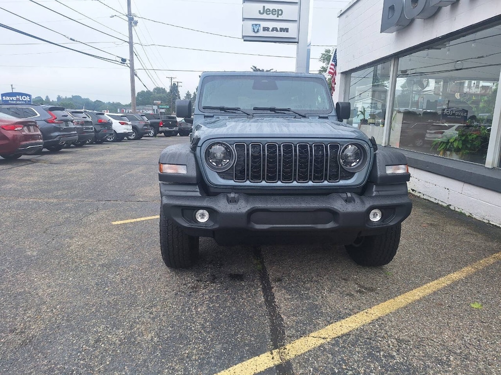 New 2026 Jeep Wrangler 4-DOOR SPORT S Sport Utility