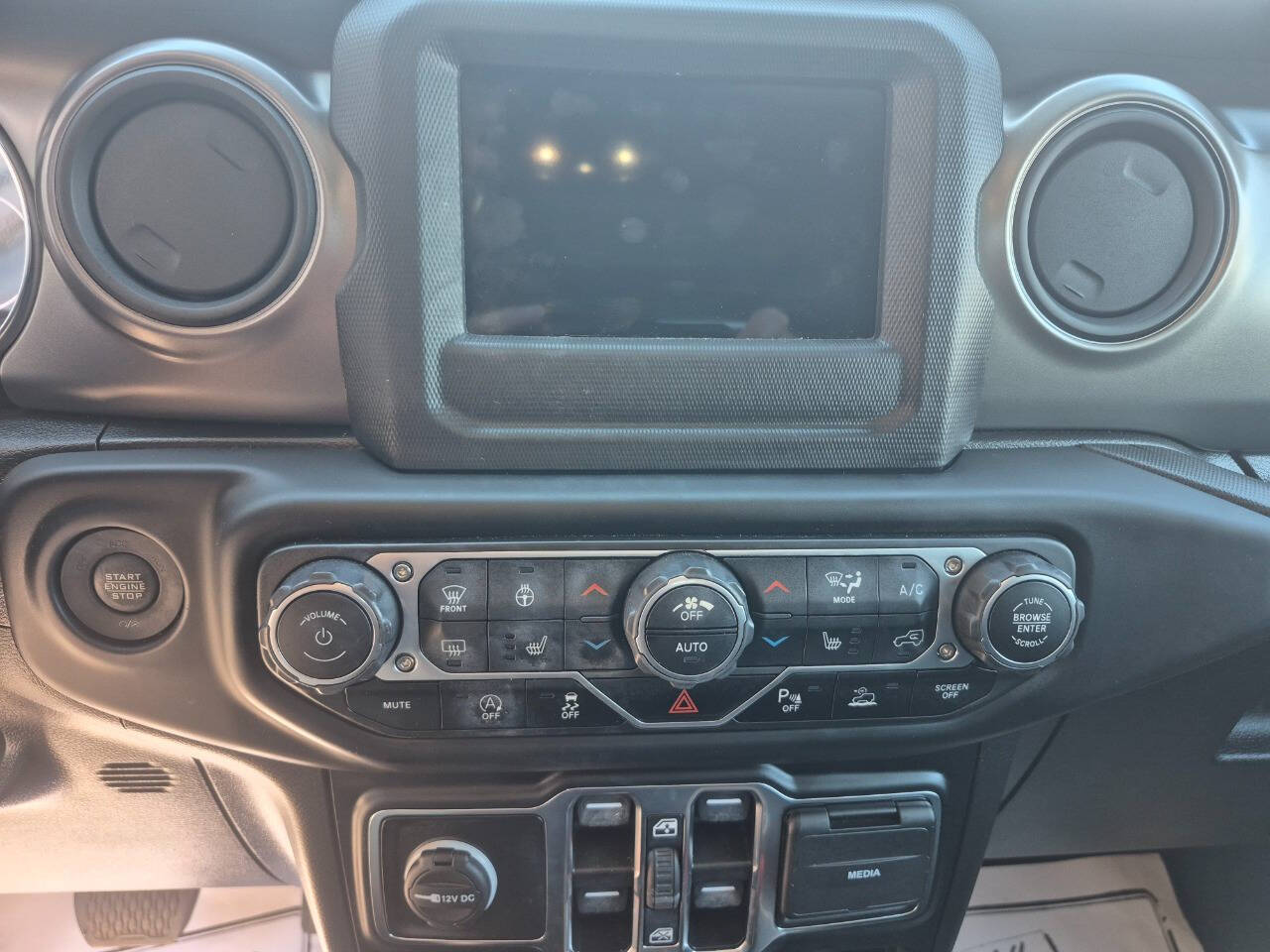 2023 Jeep Gladiator Sport S - Photo 11