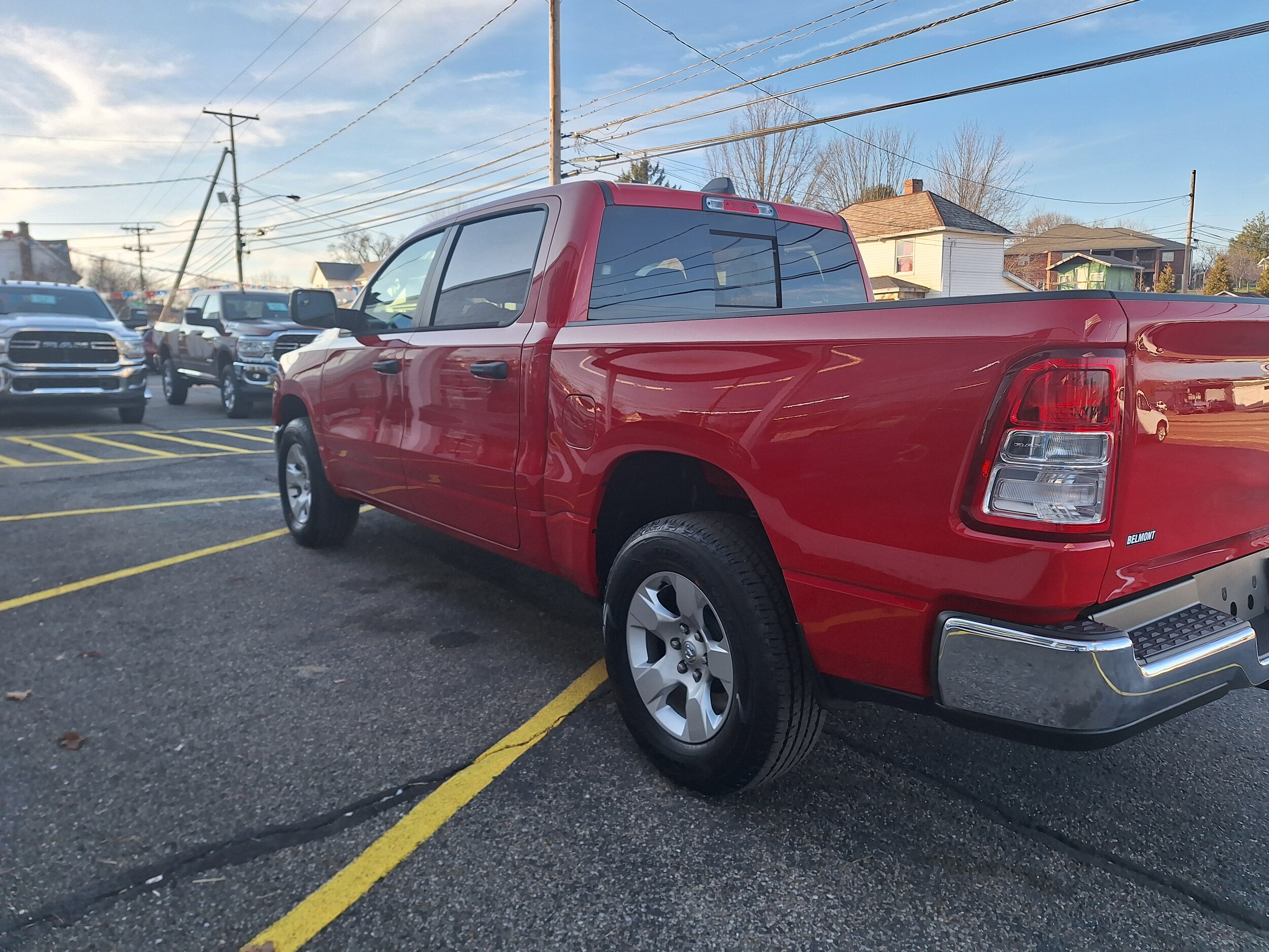 2024 Ram 1500 Tradesman photo 3