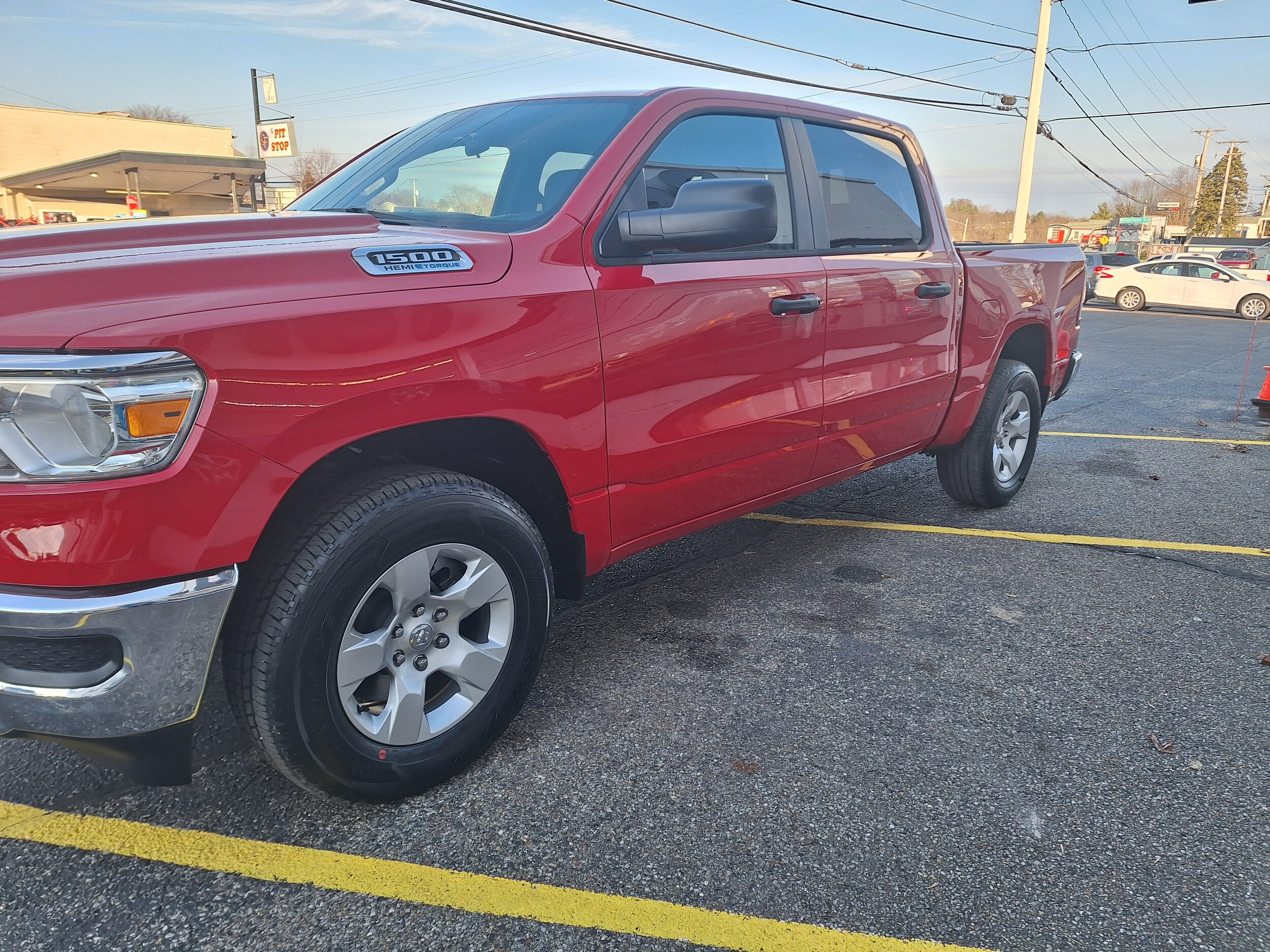 2024 Ram 1500 Tradesman photo 4