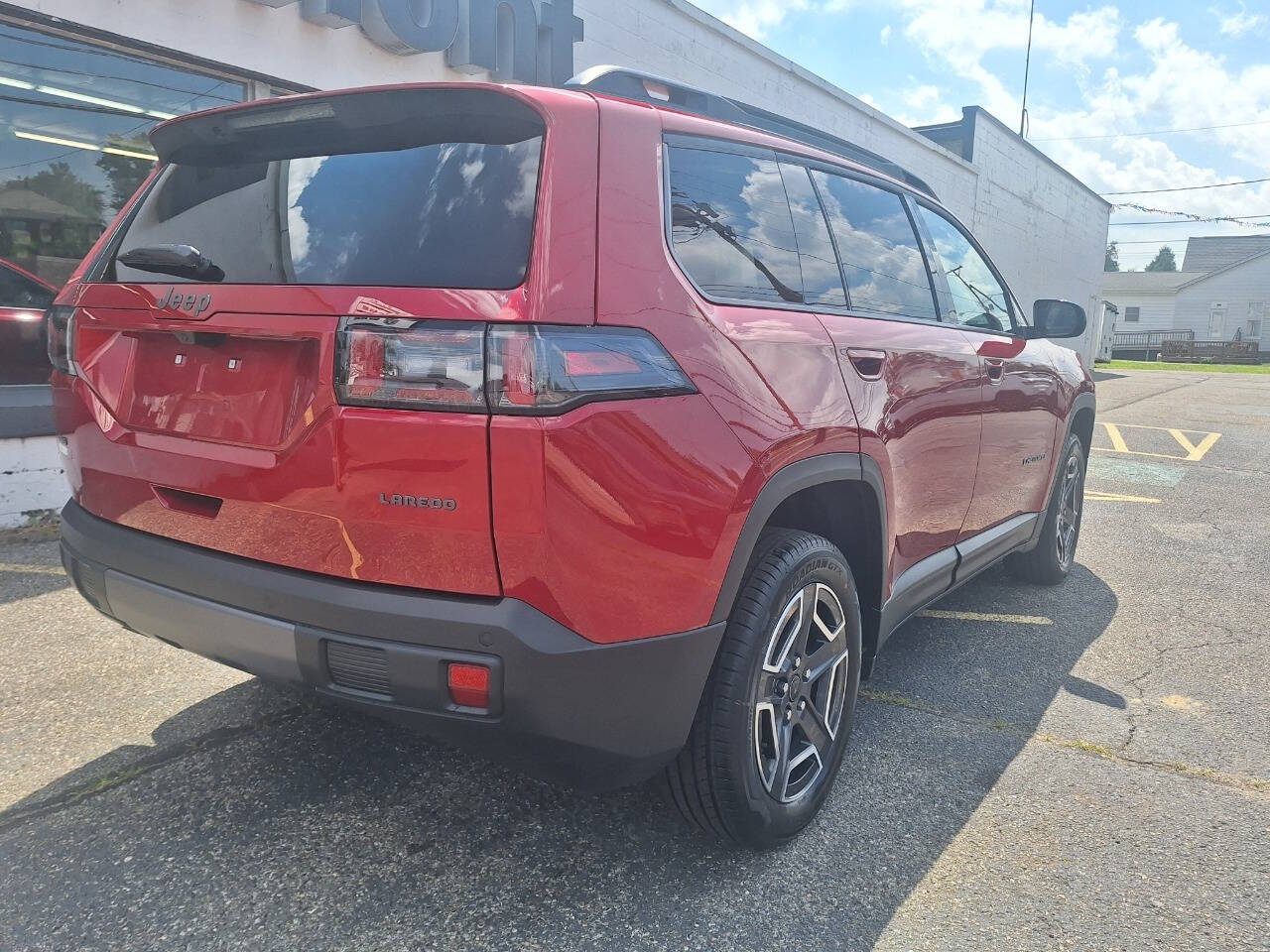 2026 Jeep Cherokee Laredo - Photo 7