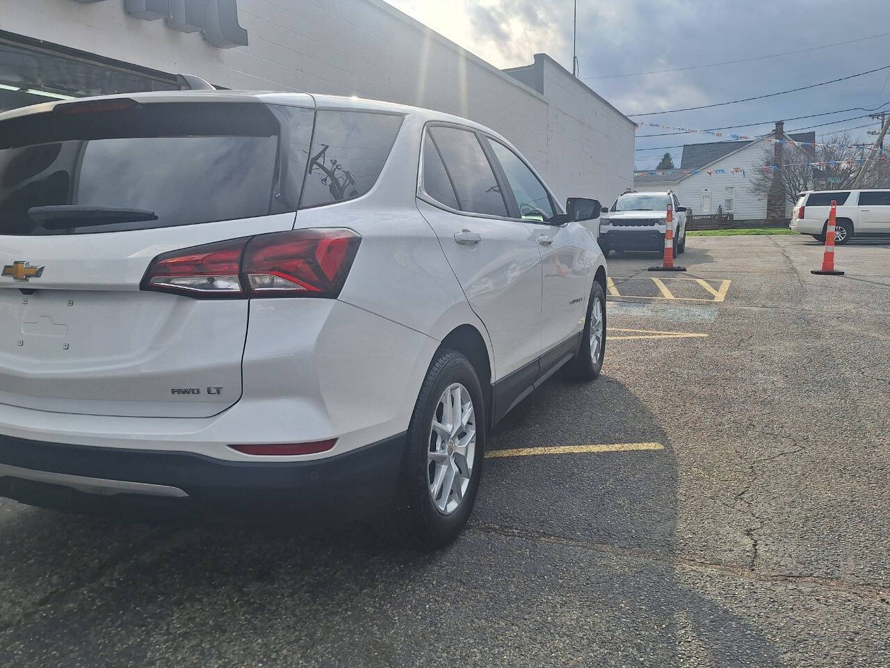 2023 Chevrolet Equinox LT - Photo 7