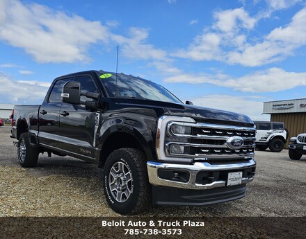 2024 Ford Super Duty F-350 SRW LARIAT Truck Crew Cab