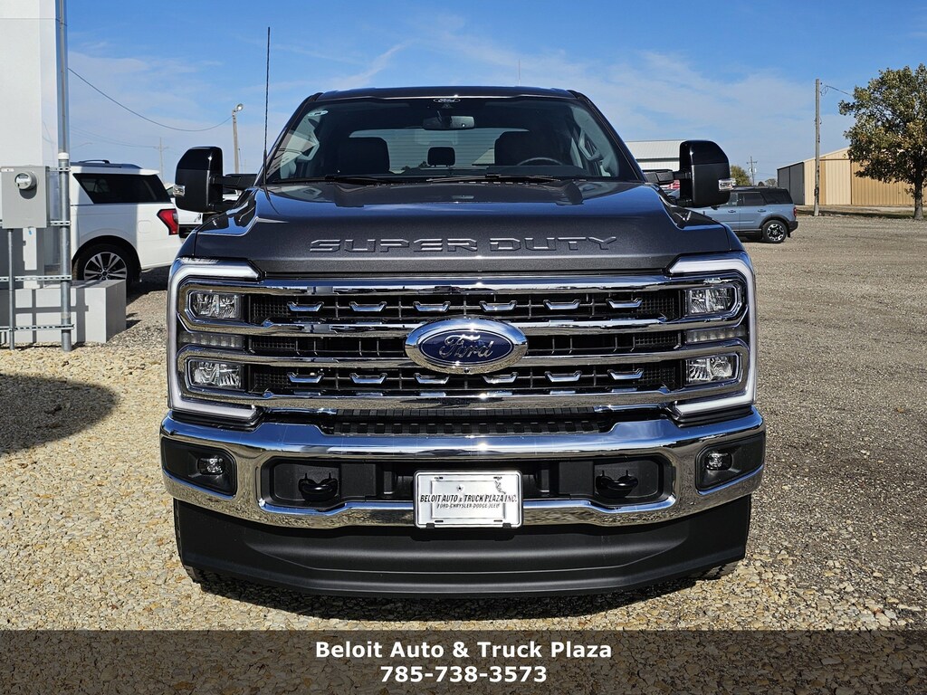 New 2026 Ford F-250 LARIAT 4WD Crew Cab 6.75 Box