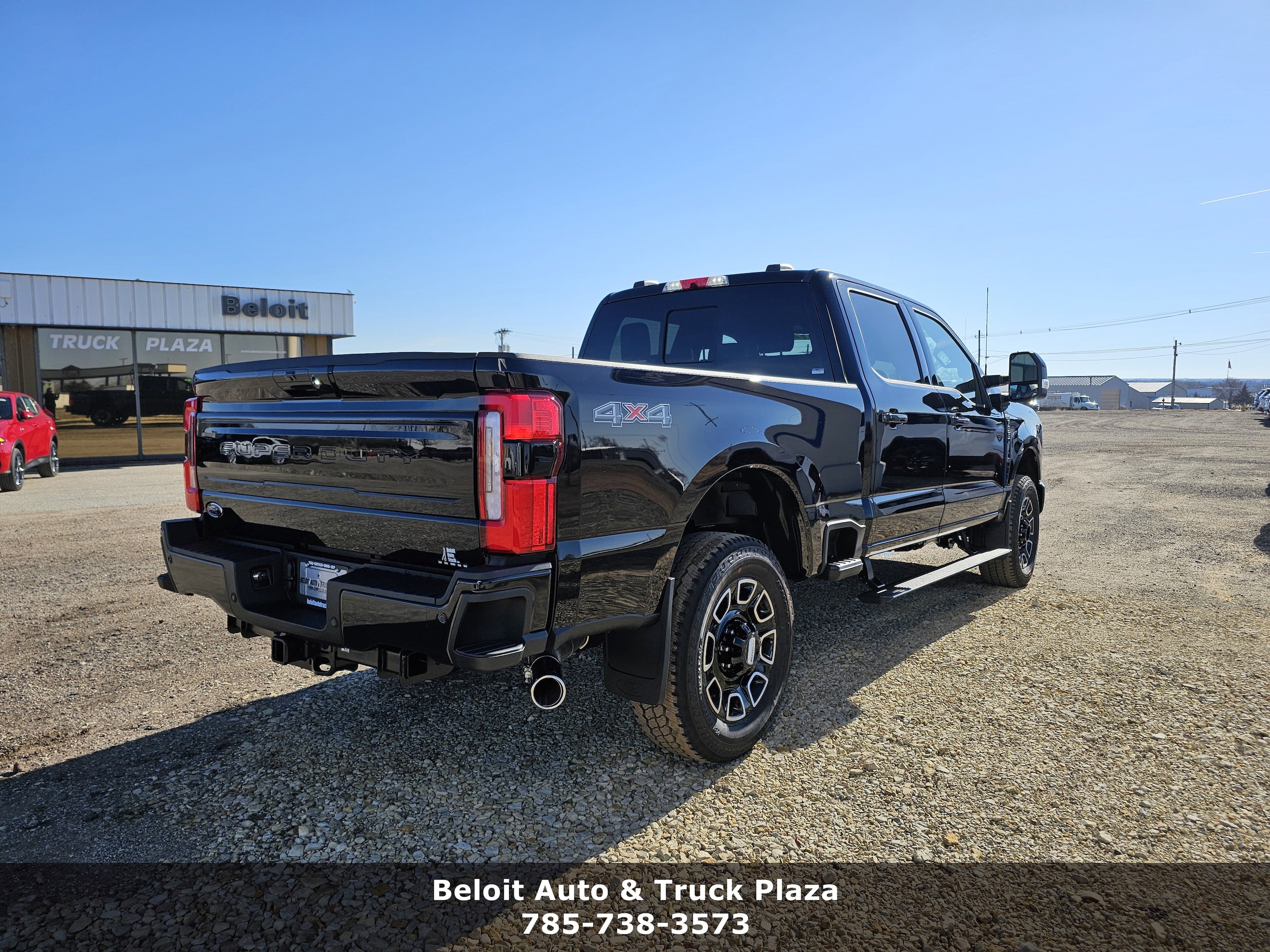 2026 Ford F-350 Super Duty Platinum - Photo 13