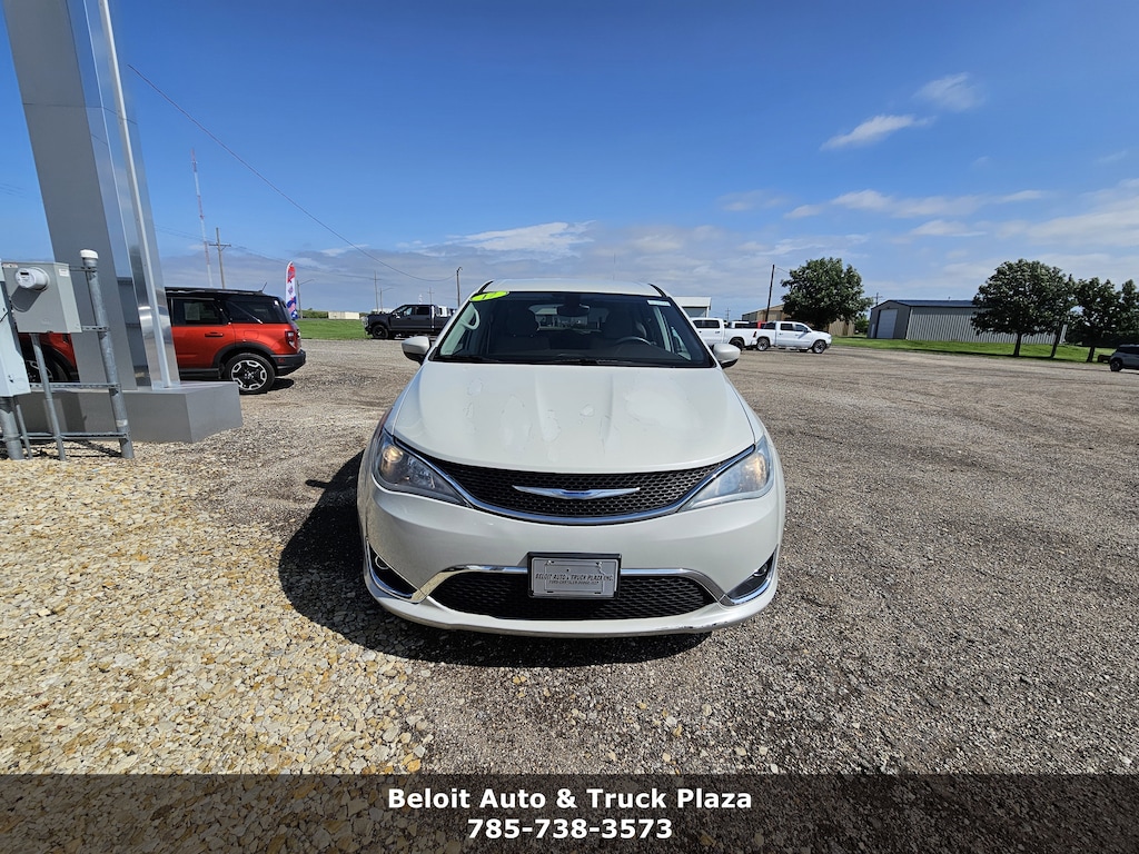 Used 2017 Chrysler Pacifica Touring Plus Van